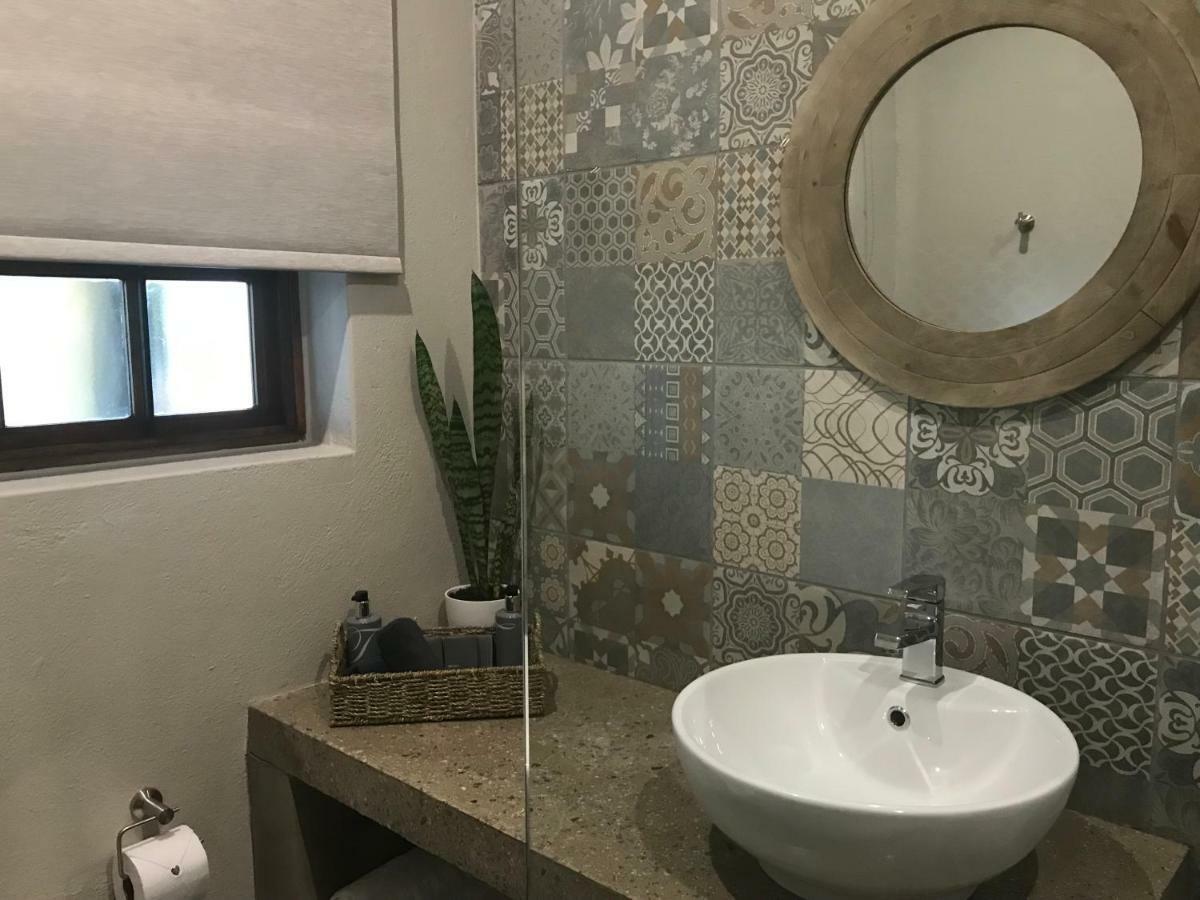 Lowveld Living Guesthouse Νέλσπρουιτ Εξωτερικό φωτογραφία